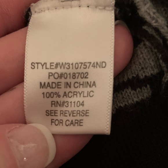 Belk Animal Print 3/4 Sleeve Sweater Jacket - Picture 8 of 8